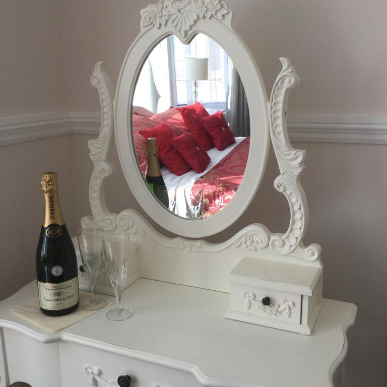 Clare House Hotel Dover Bagian luar foto