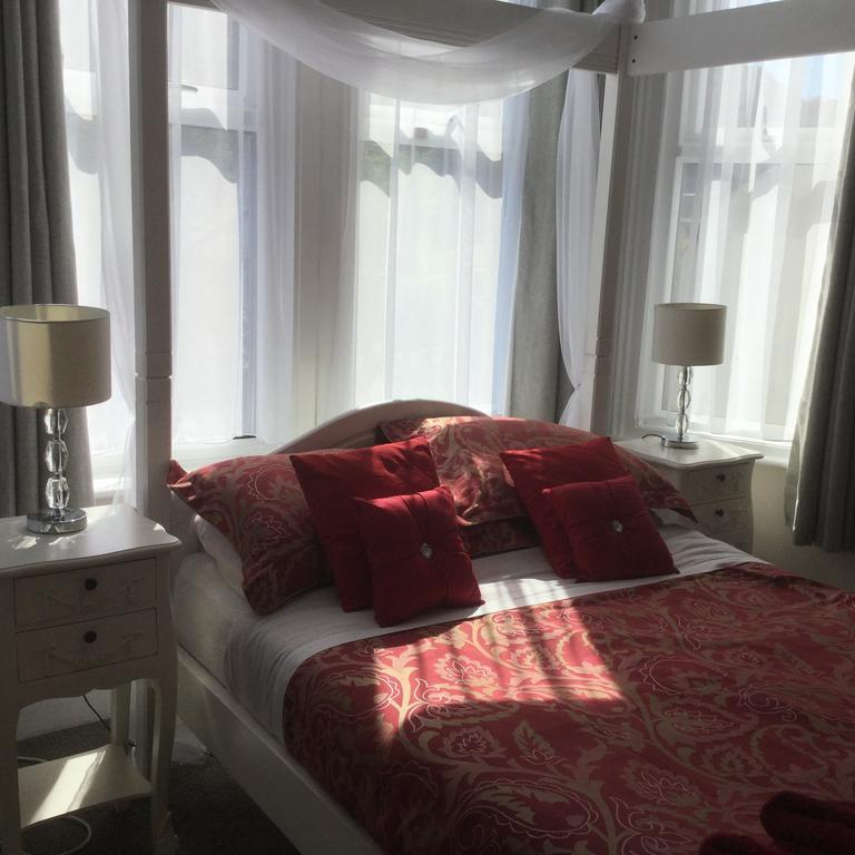 Clare House Hotel Dover Bagian luar foto