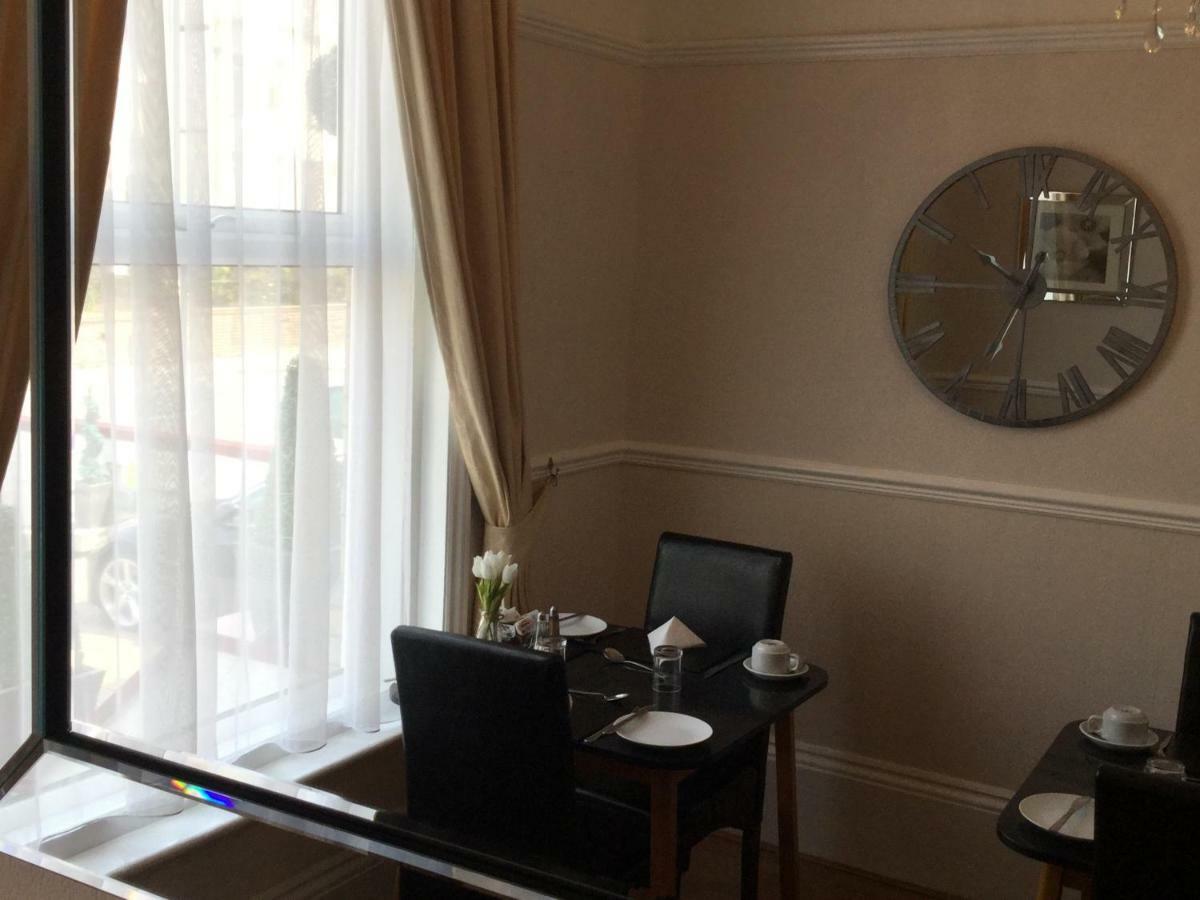 Clare House Hotel Dover Bagian luar foto